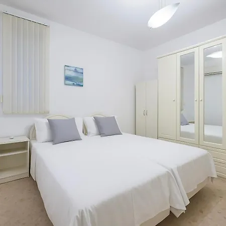 Waterfront Panorama Massive Three Bedrooms Flat 8s Sliema