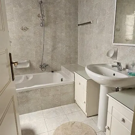 Waterfront Panorama Massive Three Bedrooms Flat 8s * Sliema